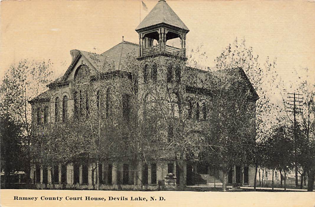 c1910 Ramsey County Court House  Devils Lake ND P515
