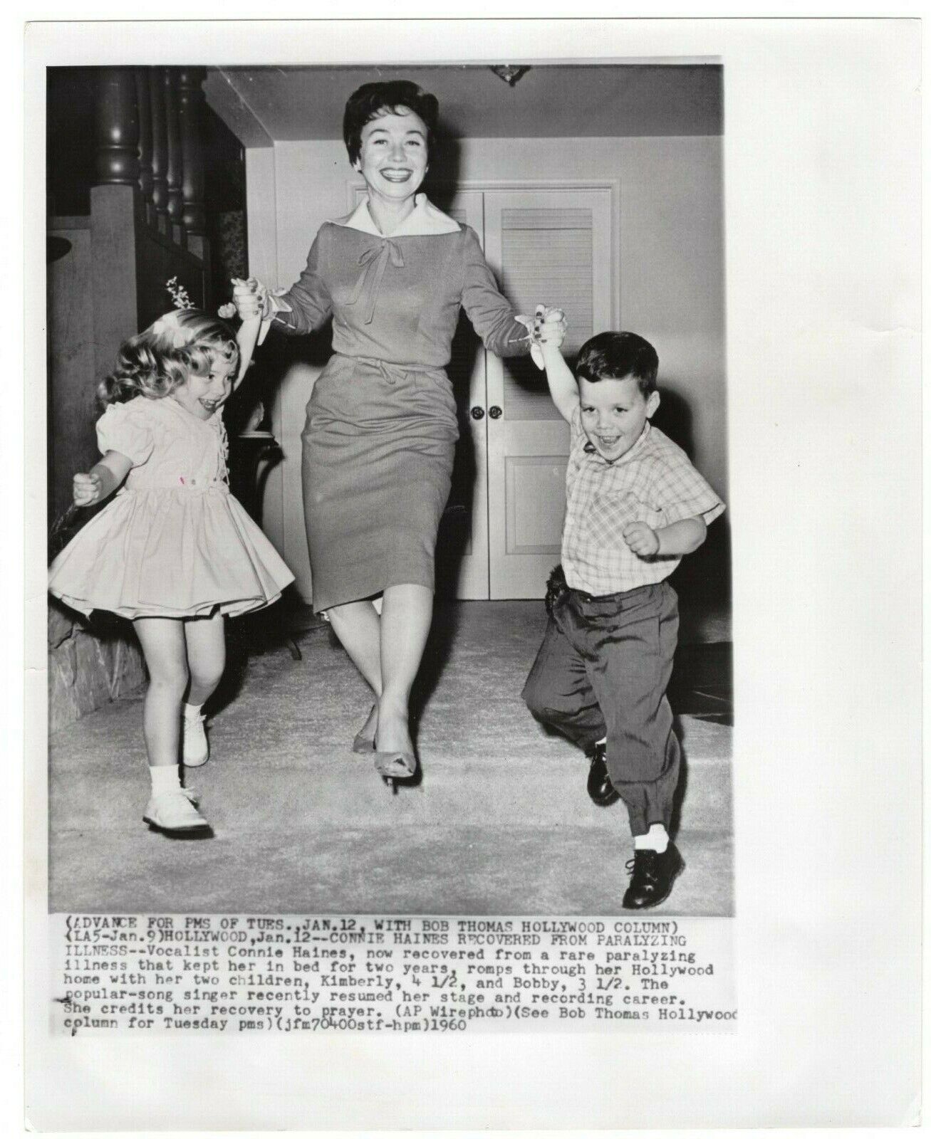 CONNIE HAINES VOCALIST LOVELY PORTRAIT & FAMILY HOME 1960 VINTAGE ORIG PHOTO 330