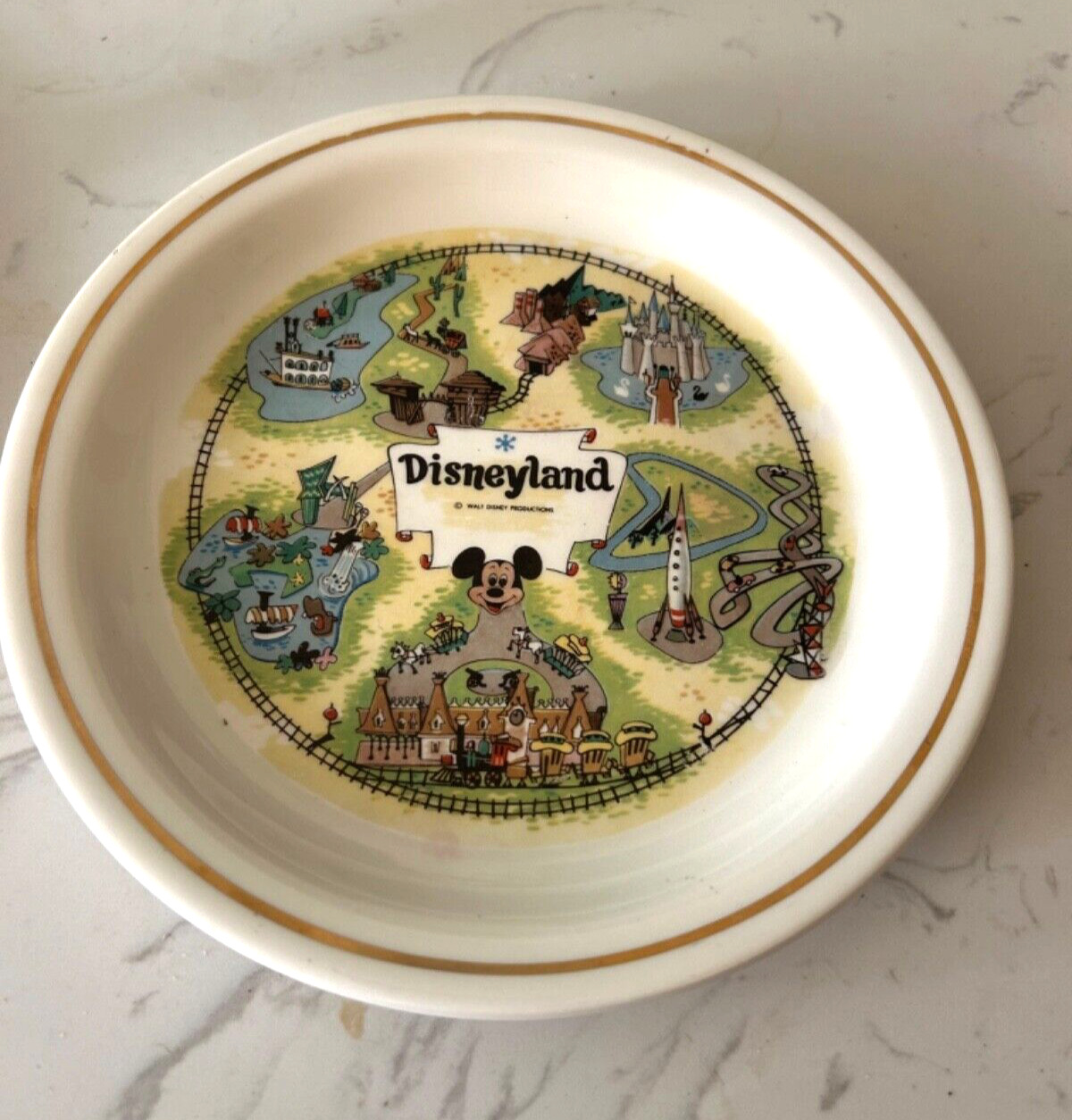 Vintage Walt Disney DISNEYLAND 1950\'s Theme Park Map Collectors Souvenir Plate