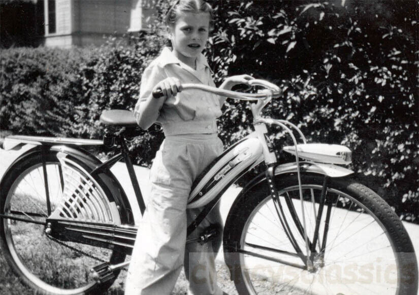 1947 Girl w J C Higgins Balloon Bike w Chain Guard Headlamp \