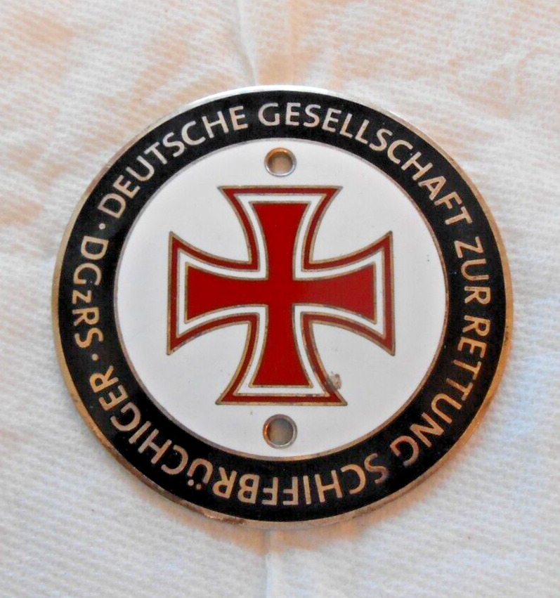 Deutsche Gesellschaft DGzRS Old German Badge 3.25\