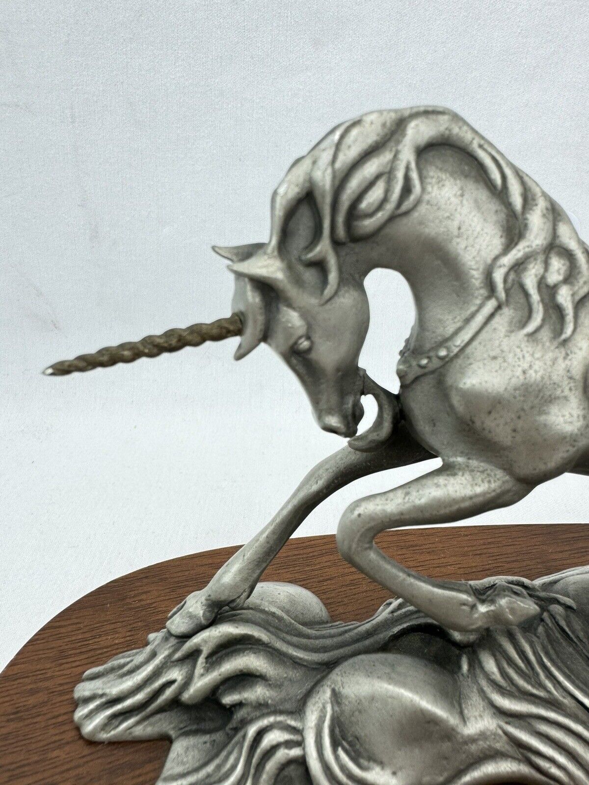 Vintage 1978 Chilmark Fine Pewter Unicorn #2009 Signature R Sylvan Mahogany Base