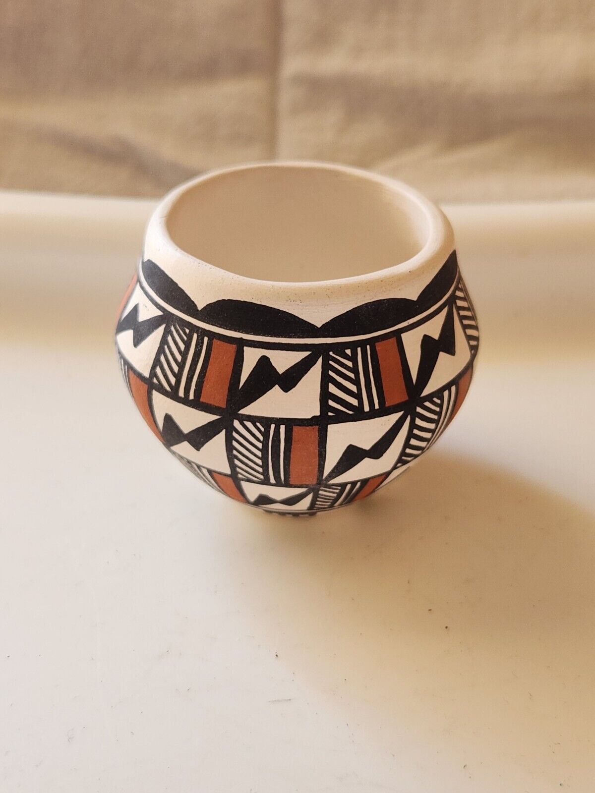 Native American  Hand Painted Handmade Southwestern Style Bowl