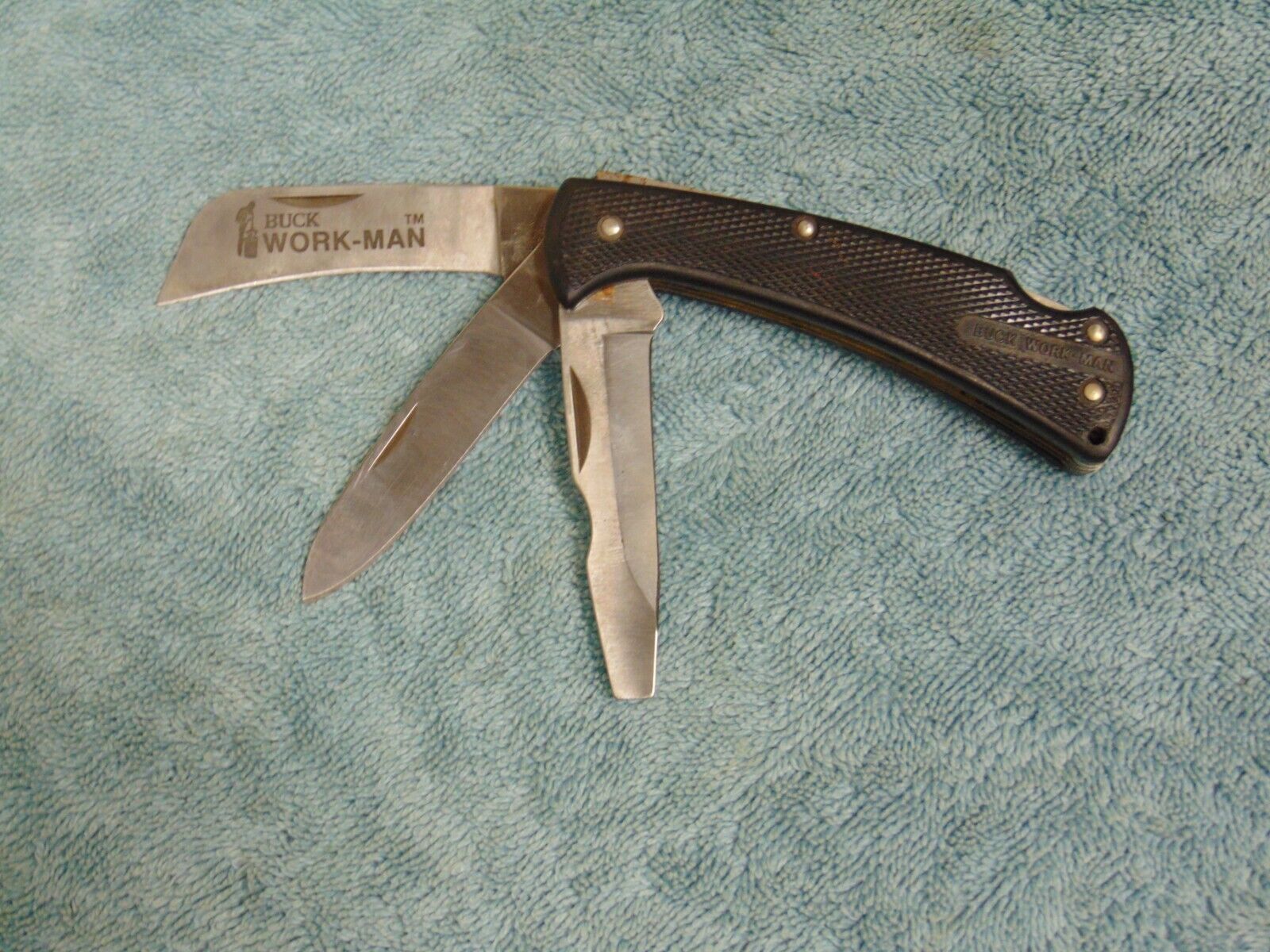 Vintage Buck Work-Man No. 812 Folding 3 Blade Pocket Knife