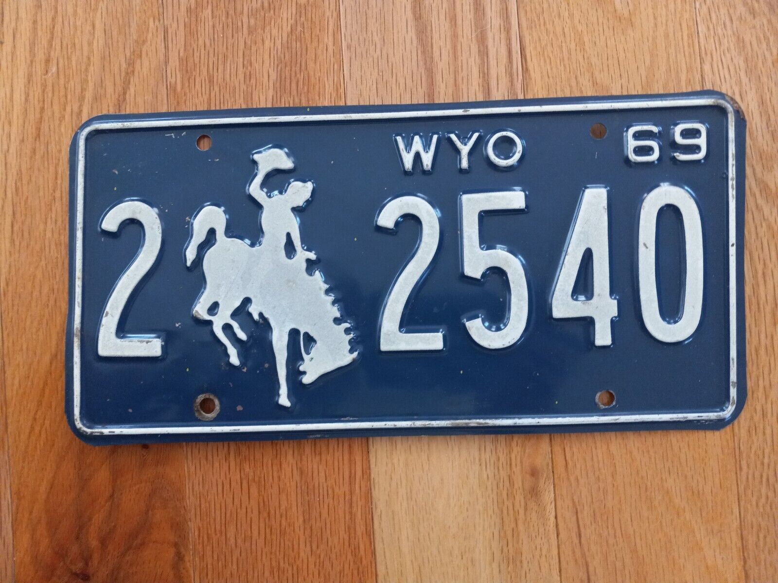 1969 Wyoming License Plate
