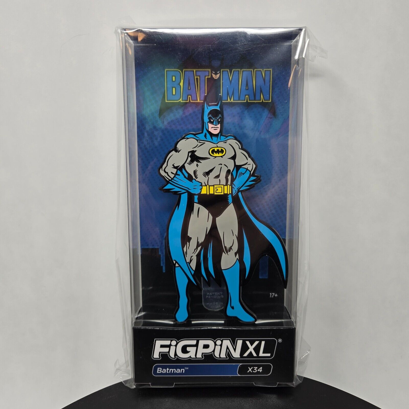 Batman FiGPiN XL X34 Exclusive NEW