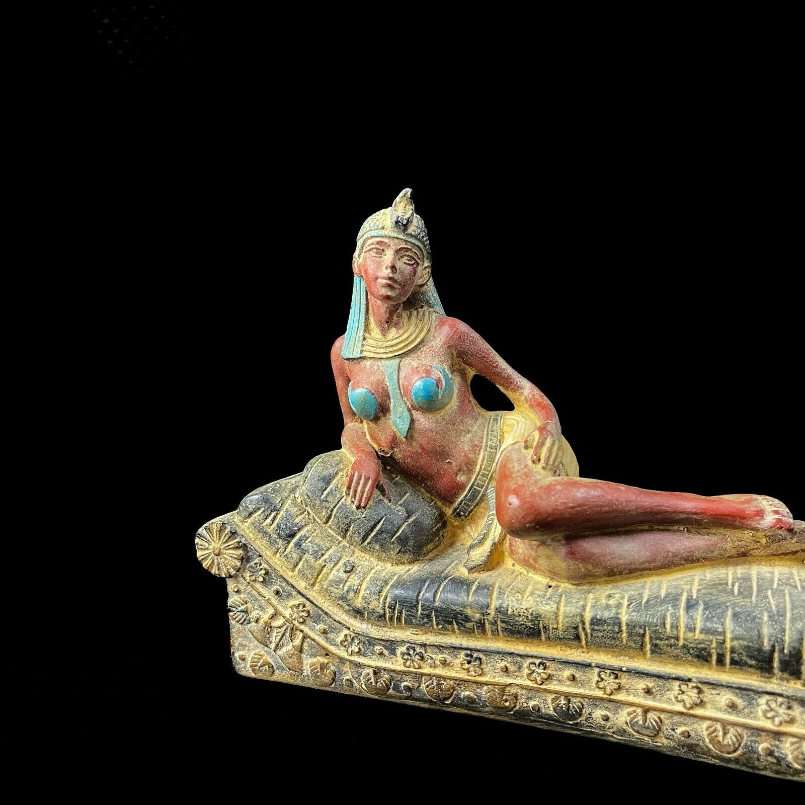 Beautiful Queen Cleopatra Statue sitting on her throne from Lime Stone