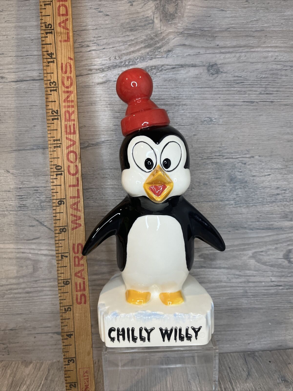 VINTAGE Chilly Willy Penguin Statue 1975 Walter Lantz Prod HTF RARE Ceramic