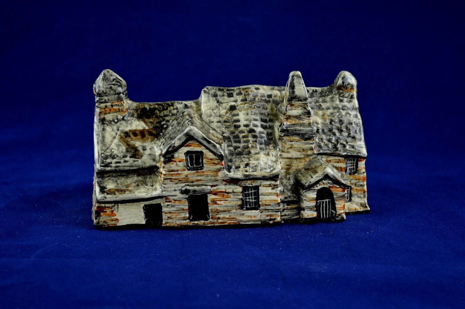 RARE Tey Pottery OLD POST OFFICE Tintagel Britain In Miniature Handcrafted Model