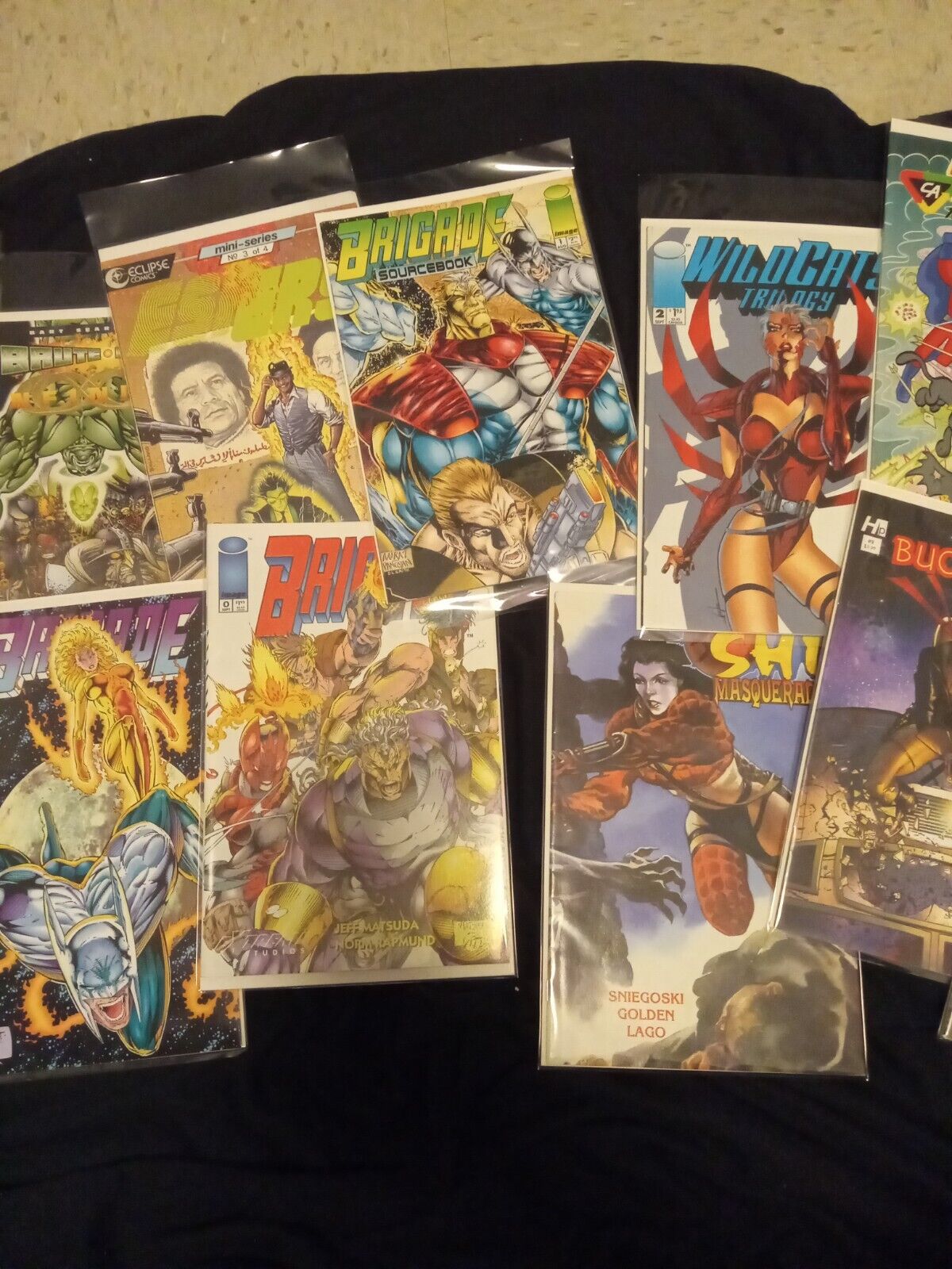 A group of 14 comics a variety of titles