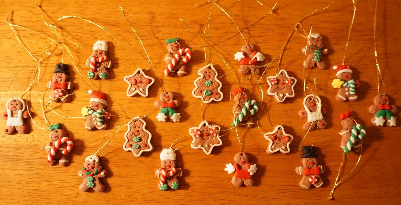 24 Mini Gingerbread Man Men & Cookie Christmas Tree Ornaments Set Baker Decor 