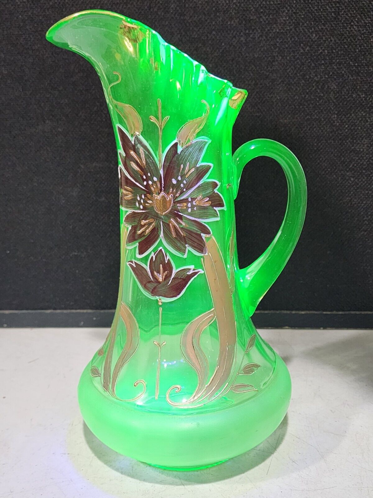 Antique Victorian Glass 12.5\