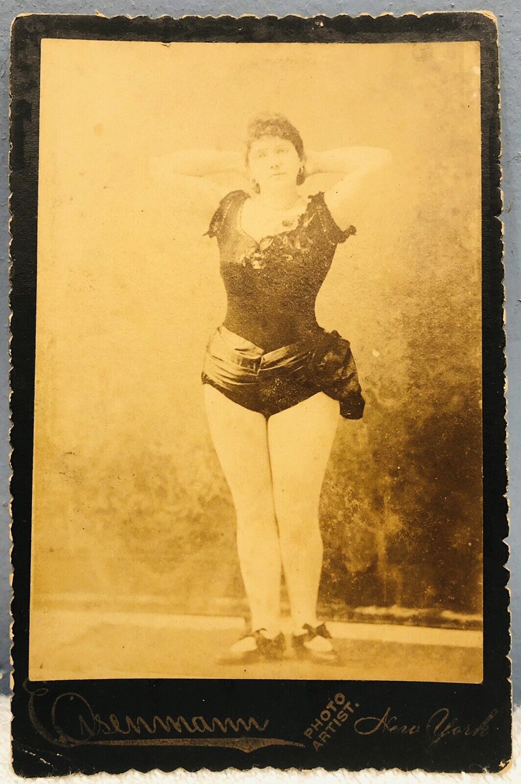Rare Authentic 1889 Identified Lizzie Borden Axe Murder Cabinet Card Photo