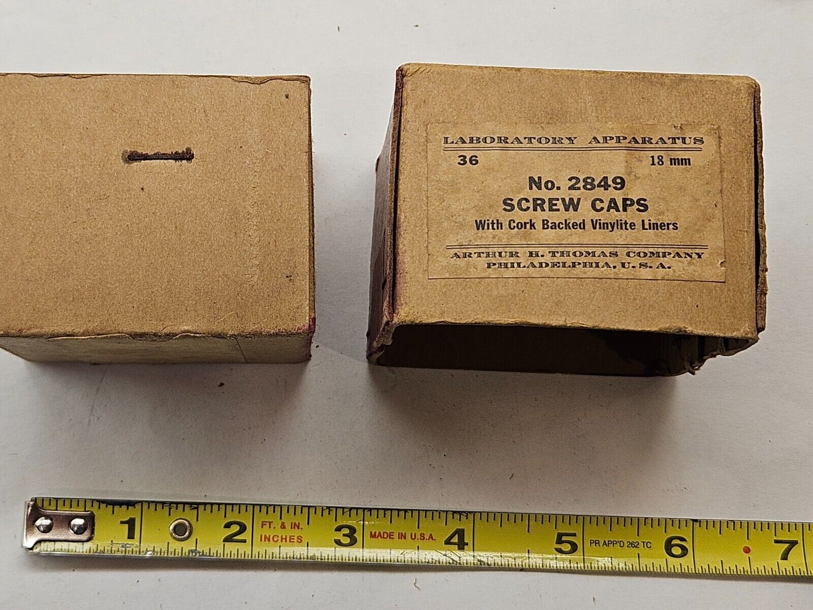 Vintage 1930's-Arthur Thomas Co-#2849-18mm-Screwcaps-Philadelphia-BOX ONLY