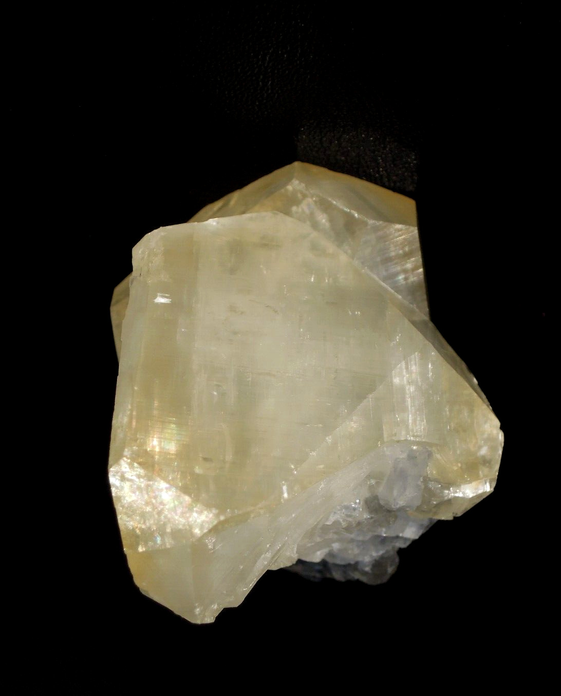 128g Natural Light Yellow Mercedes Calcite Crystal Cluster Mineral Specimen
