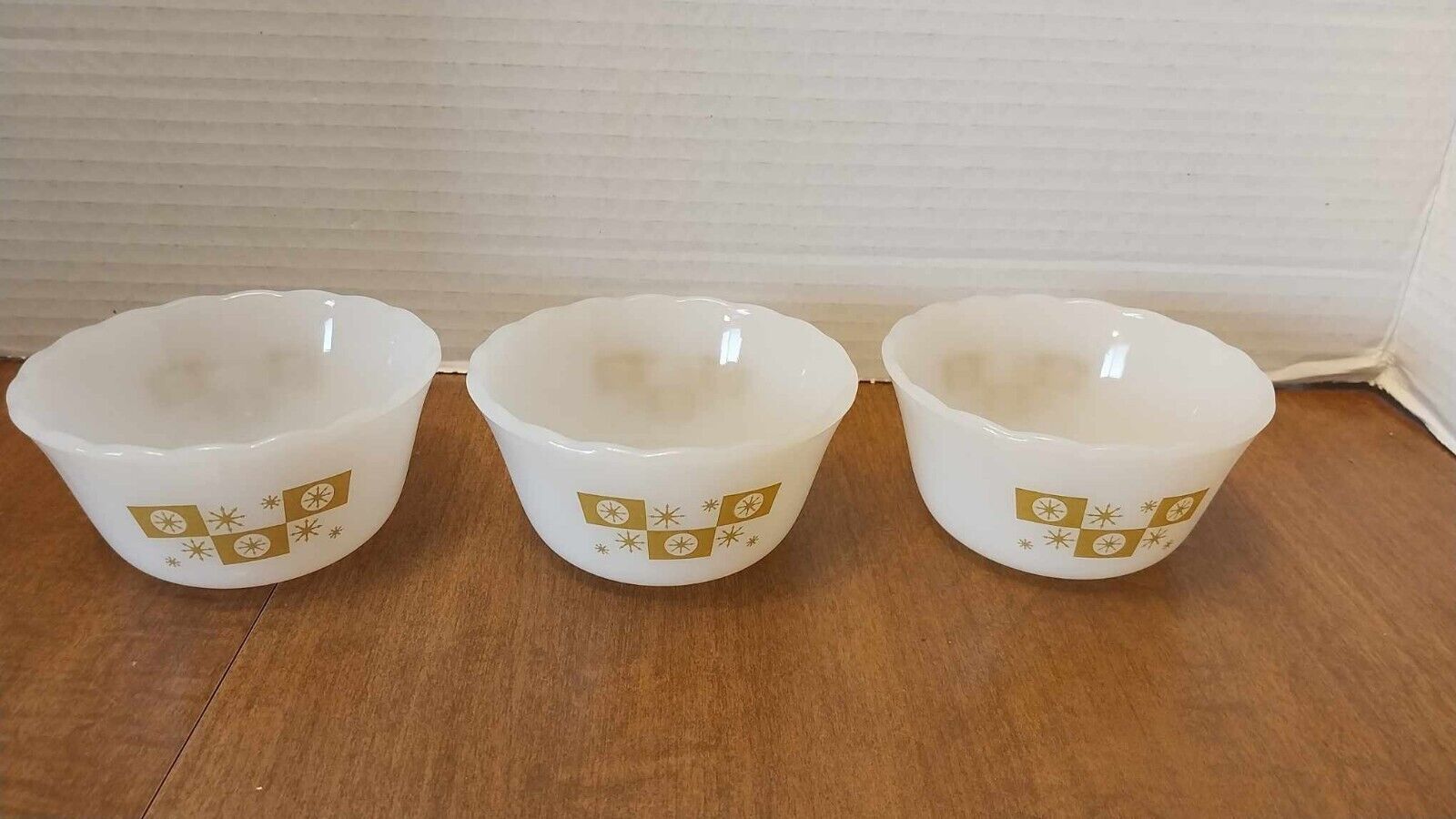 Set Of 3 Vintage Fire King Milk Glass Atomic Snowflake Starburst Custard Cups 