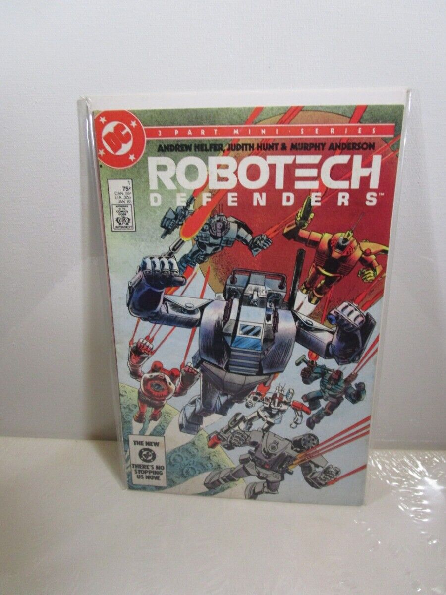 Robotech Defenders #1 DC Comics January 1985 Bagged Boarded