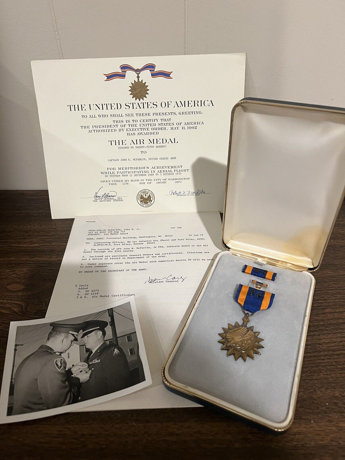 Rare Captain Vietnam War Air Medal w Numerals Original Gov Documents &Photo WWII