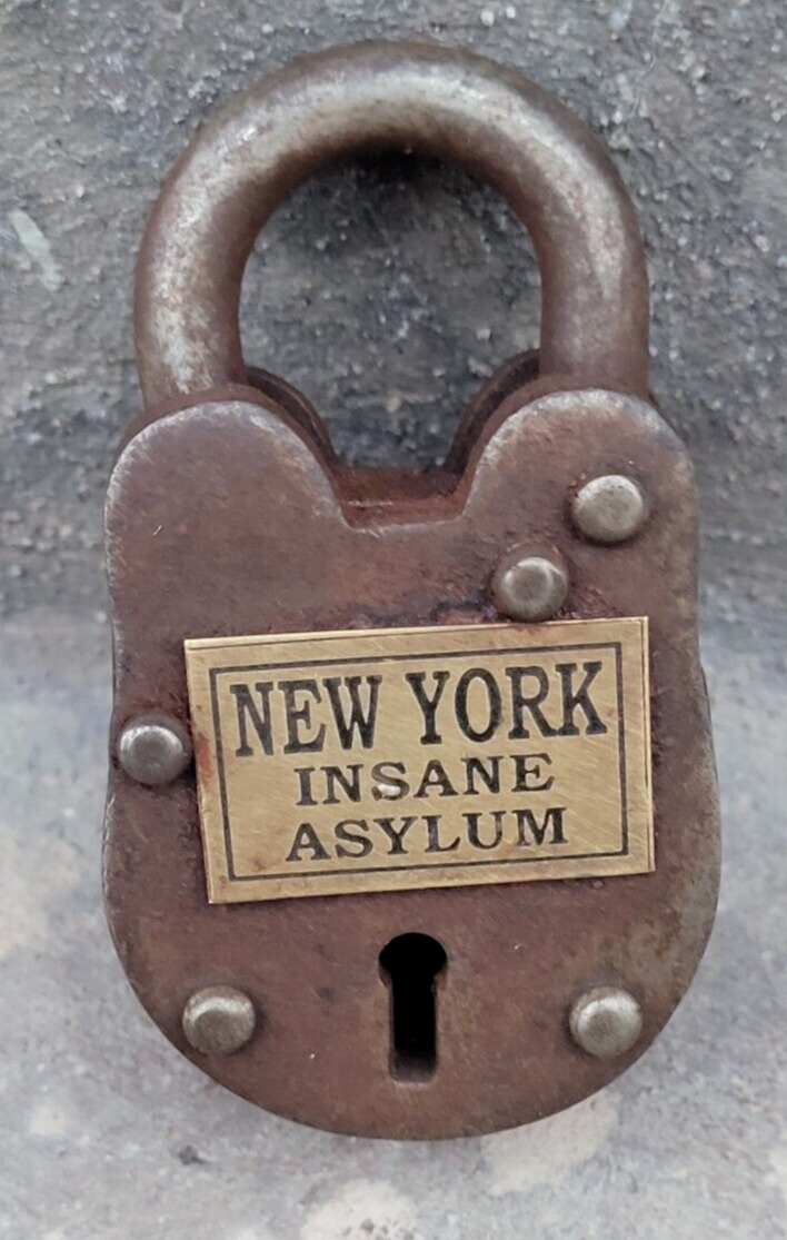 New York Insane Asylum Working Cast Iron Lock With 2 Keys Western Decor Padlock