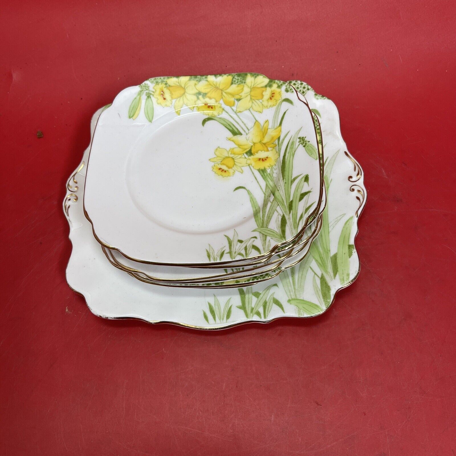 Vintage Golden Gleam Royal Standard Fine China Plate with Yellow Daffodils Lot 7
