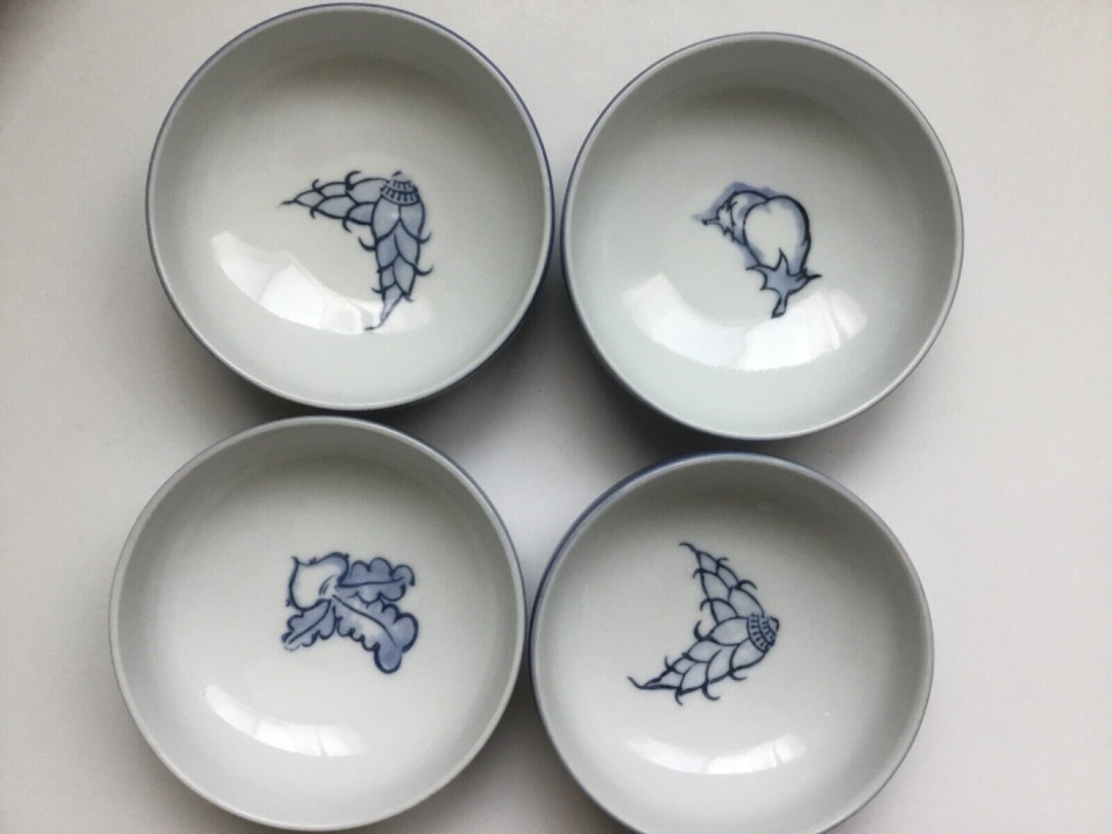 Vintage, Arita Porcelain Small Bowls , Set of 4