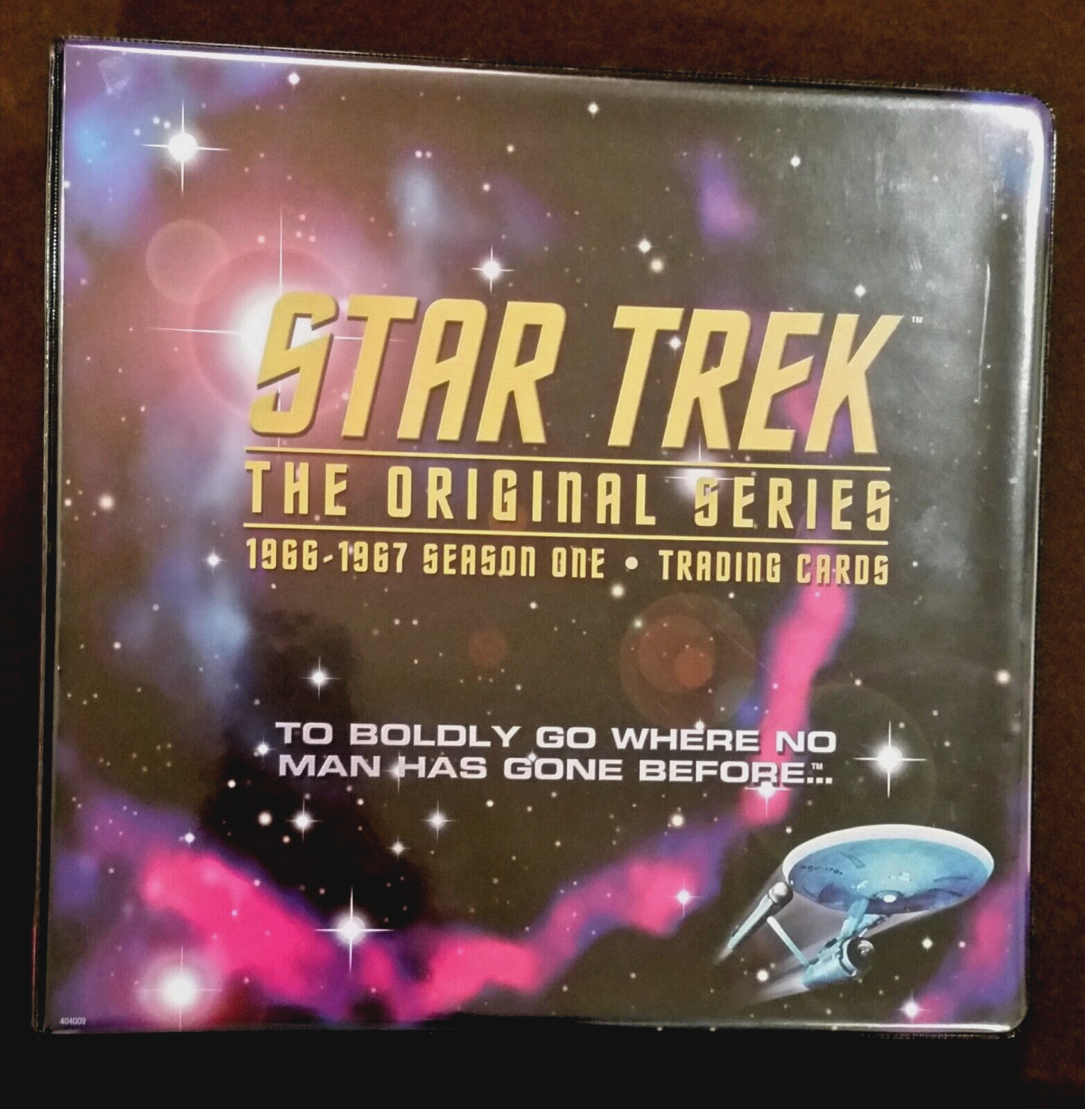 1997 Star Trek : The Original Series TOS.. Season 1  Card Binder..album...