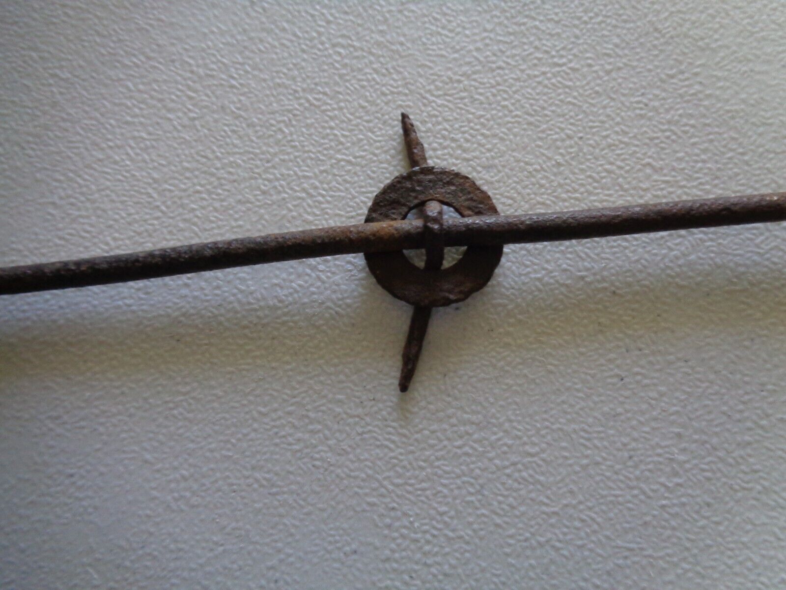 Antique Barbed Wire, #13 B, BRUNNER-REYNOLDS WASHER LOCKED BARB