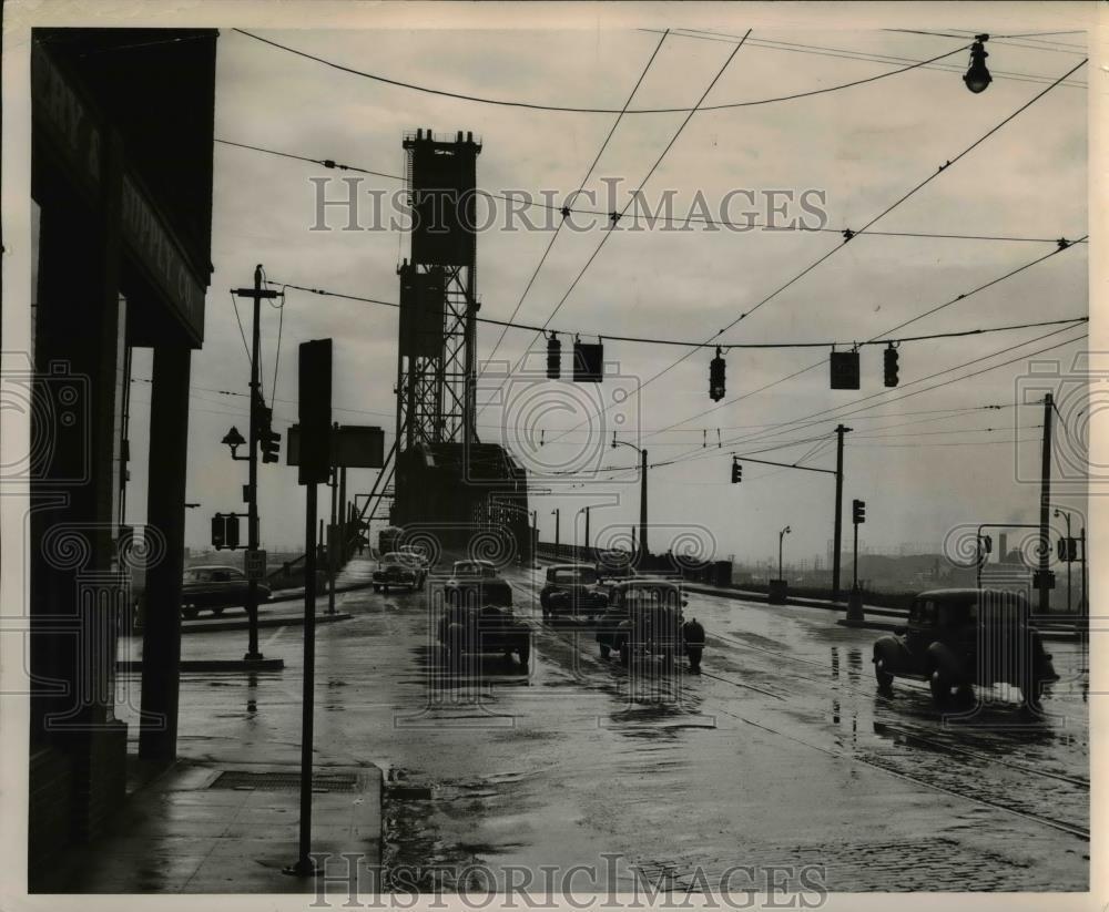 1941 Press Photo Broadway in Portland - orb20318