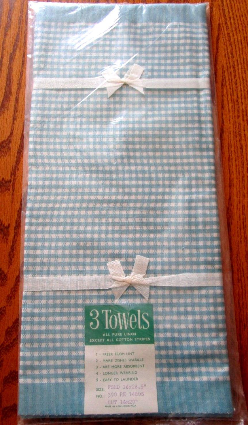 Czechoslovakia 3 Blue & White Check  Linen Towels 16 x 28 NWT-Sealed