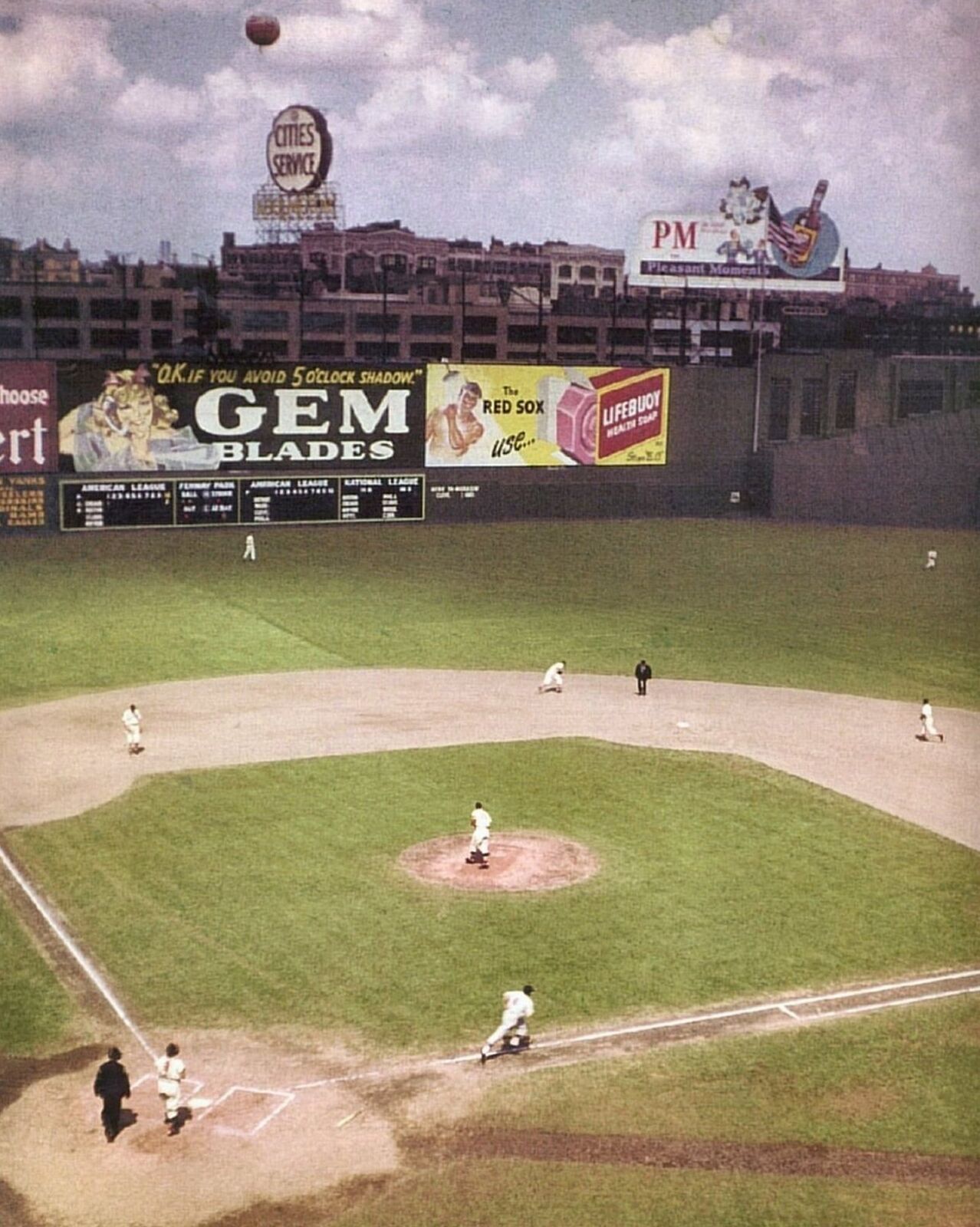 1947 FENWAY PARK PHOTO Boston Red Sox  (214-Y)