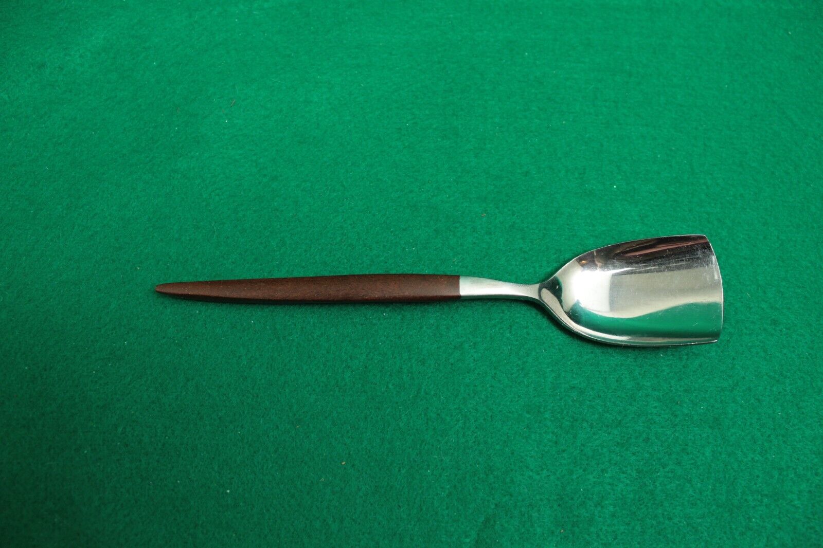 Vintage Ekco Eterna CANOE MUFFIN Sugar Spoon Shovel Forged Stainless Japan 6.5\