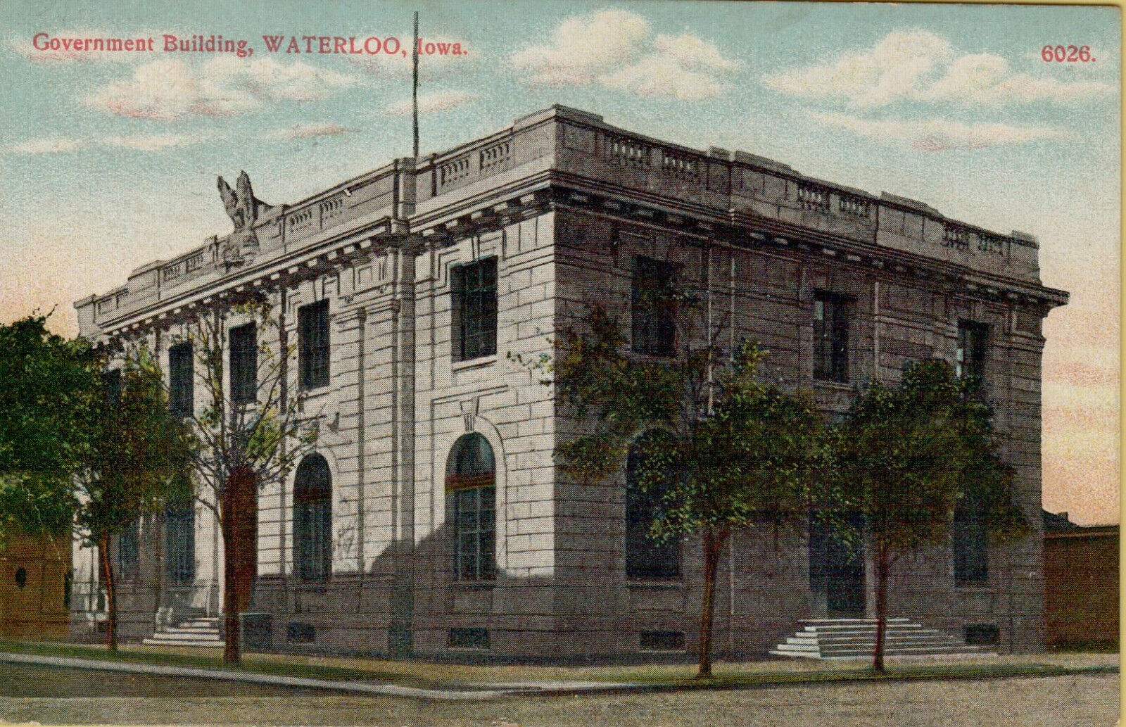 Postcard Iowa IA Waterloo Government Building Old Vintage Card View Standard PC