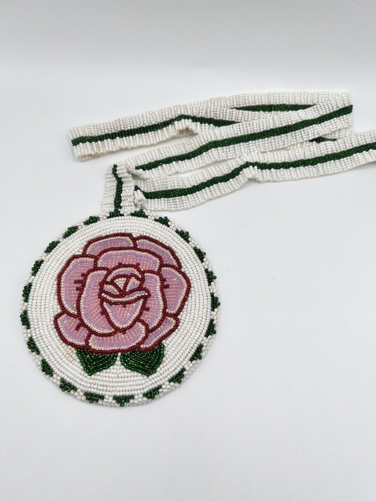 Vintage Hand Crafted  Native American Beaded Rose 4.5” Medallion Necklace