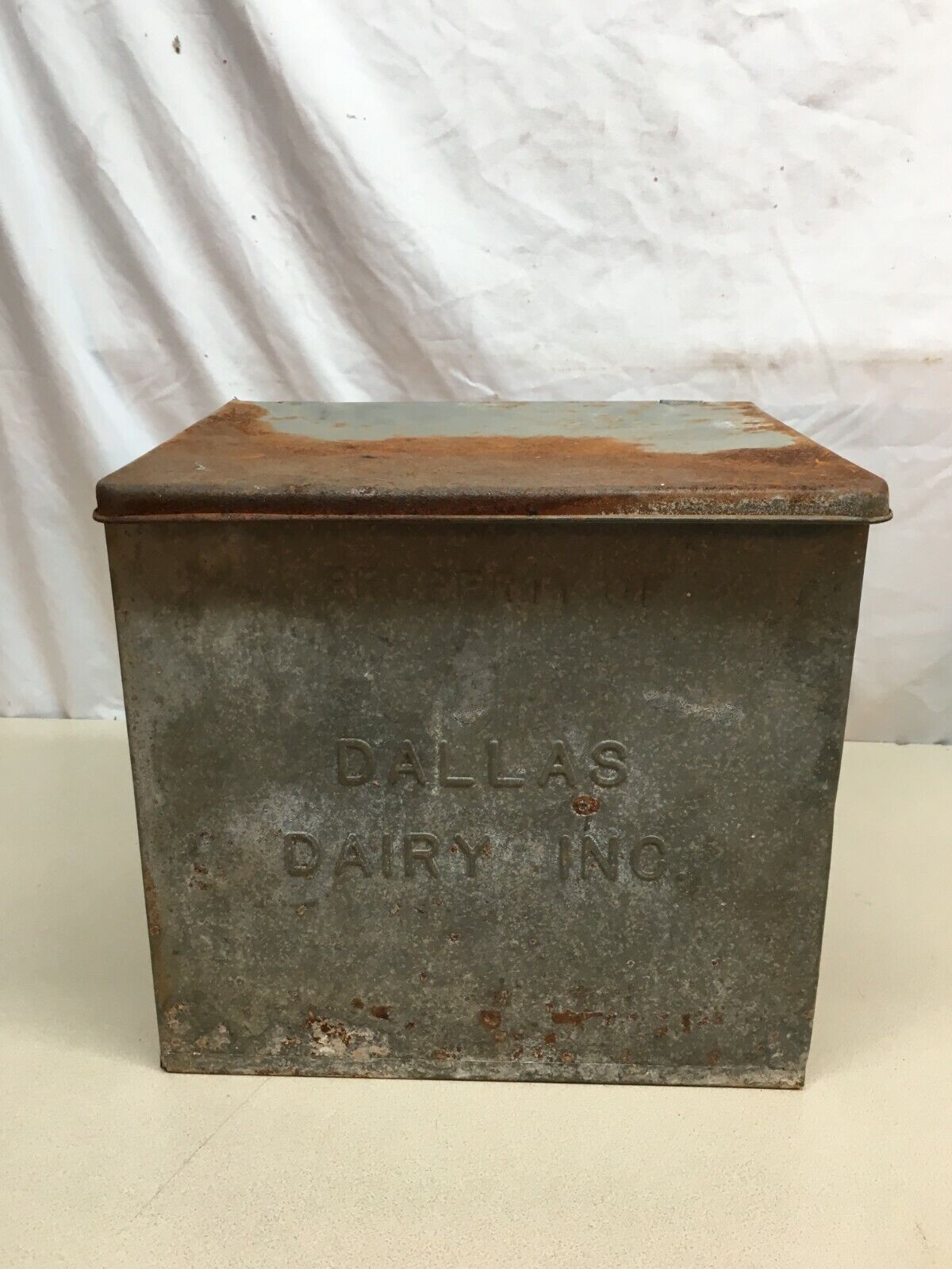 Vintage Galvanized Metal Dairy Milk Box Dallas Dairy Inc 