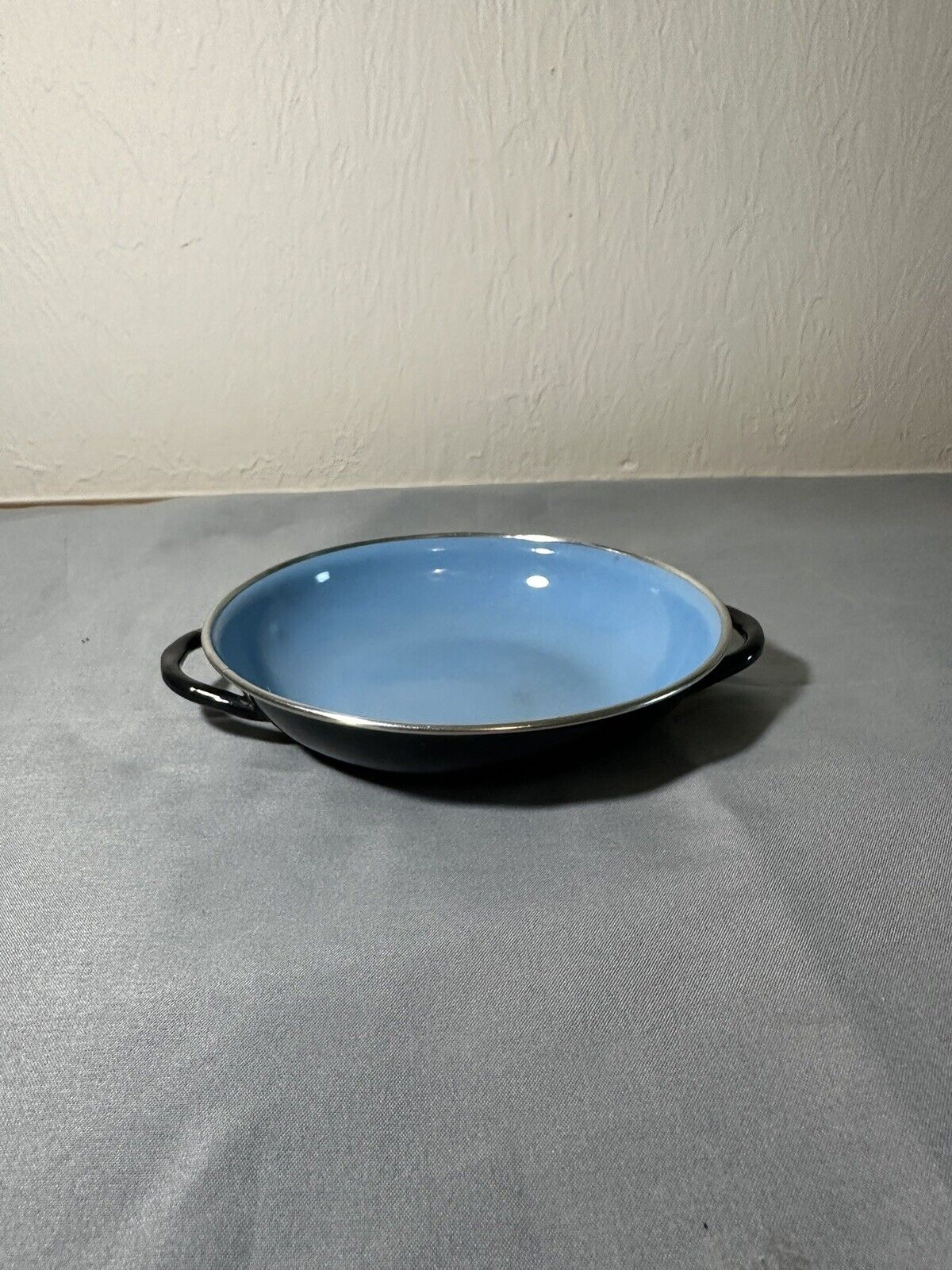 Vintage Yugoslavian Enamel Single Sauté Pan With Handles, Blue/Black 6”