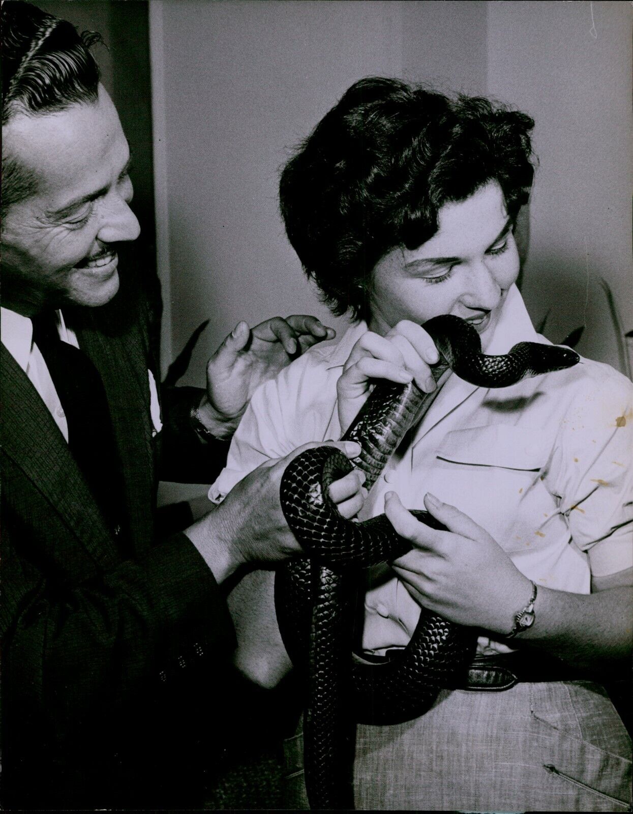LG844 1956 Original Bob East Photo WOMAN HOLDING LARGE SNAKE Reptile Slithering