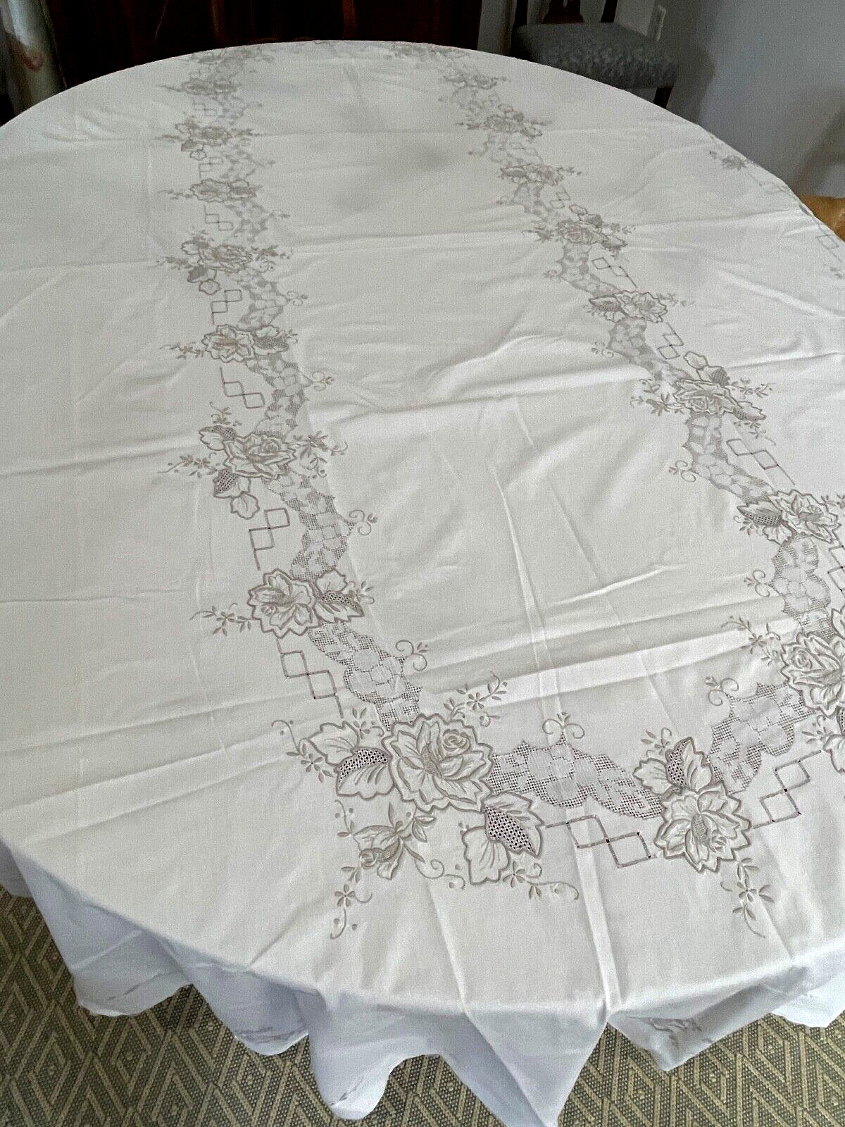 Vintage Cotton Banquet Tablecloth & Napkin Set Embroidery & Drawnwork 68\