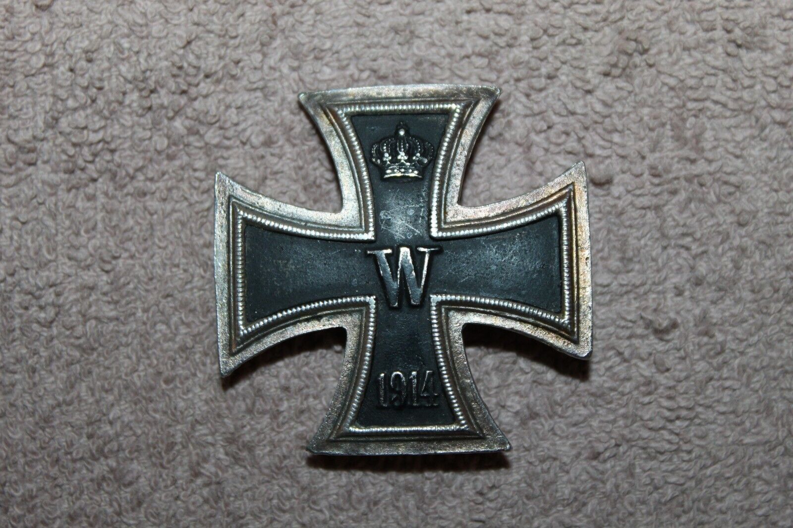 Vintage REPRO WW1 German Iron Cross 1st Class (Valted) w/Rear Pin