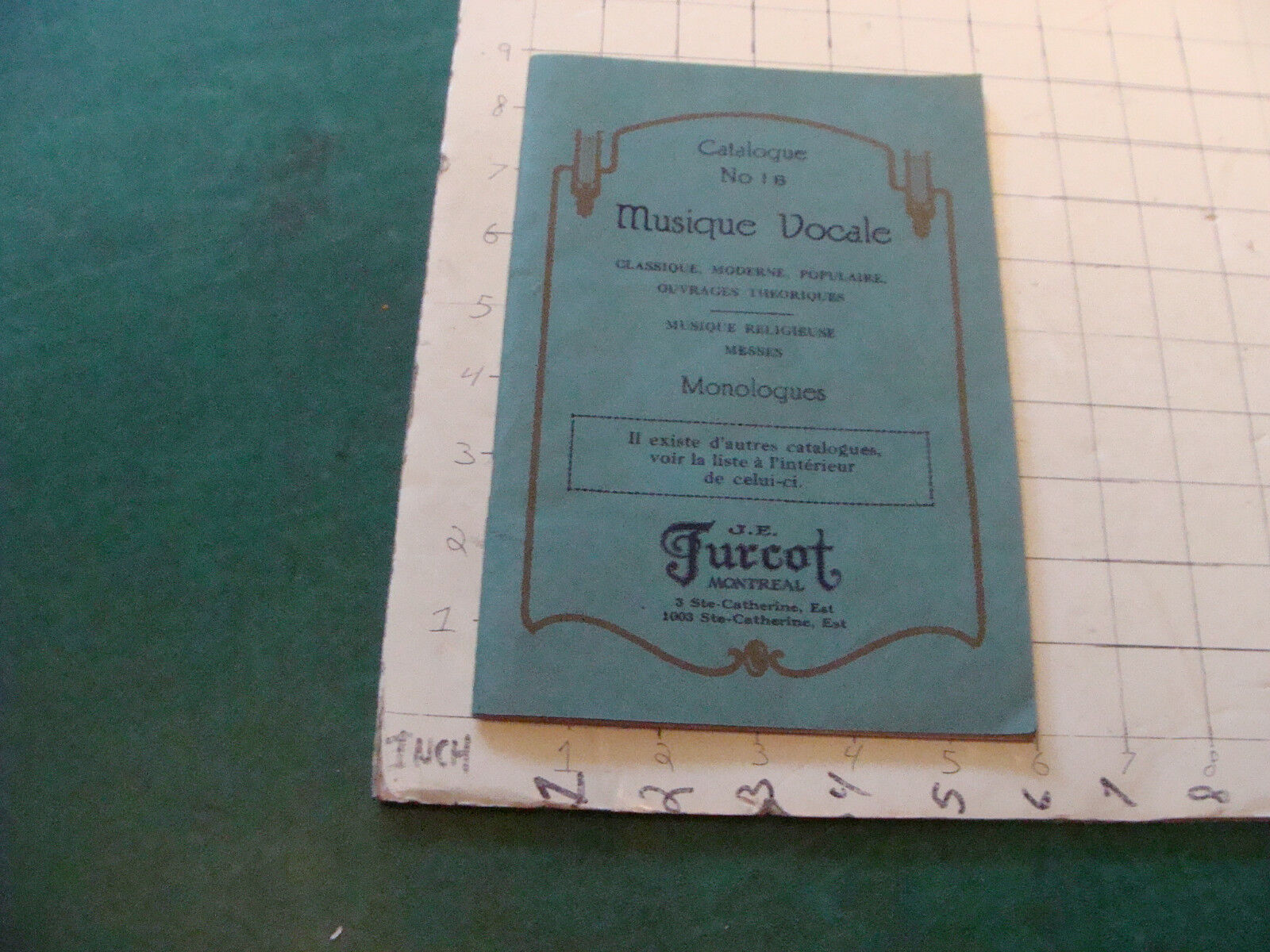 vintage booklet: Catalog MUSIQUE VOCALE in French; 52pgs; early but undated