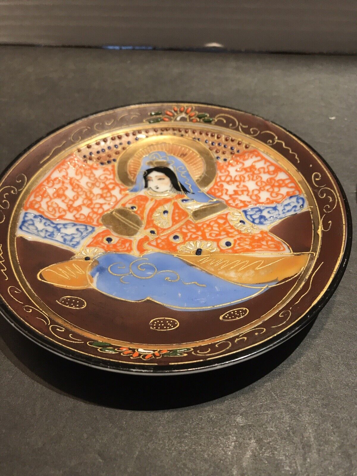 HAND PAINTED MORIAGE PORCELAIN SAUCER BY CHIKARAMACHI JAPAN