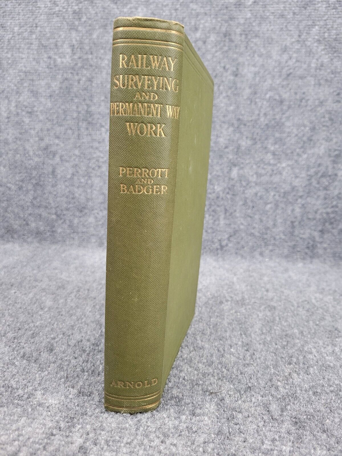 1920 The practice of railway servicing and permanent way work Perrott & Badger