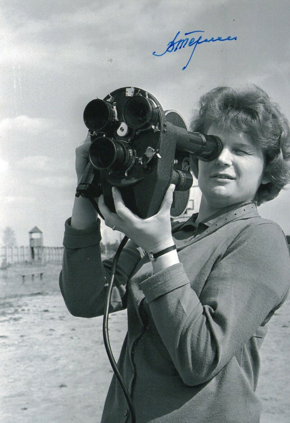 5x7 Original Autographed Photo of Soviet Cosmonaut Valentina Tereshkova