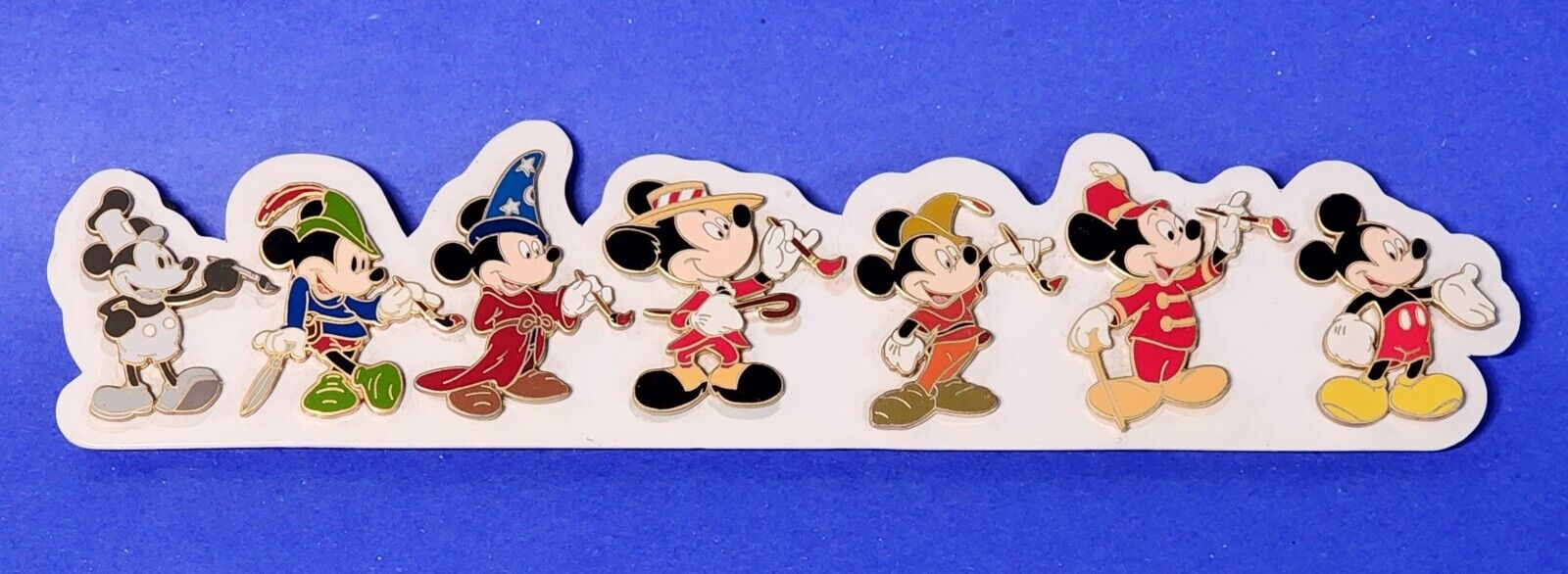 DISNEY AUCTIONS P.I.N.S. MICKEY THRU THE YEARS COMPLETE 7 PIN SET LE 1000