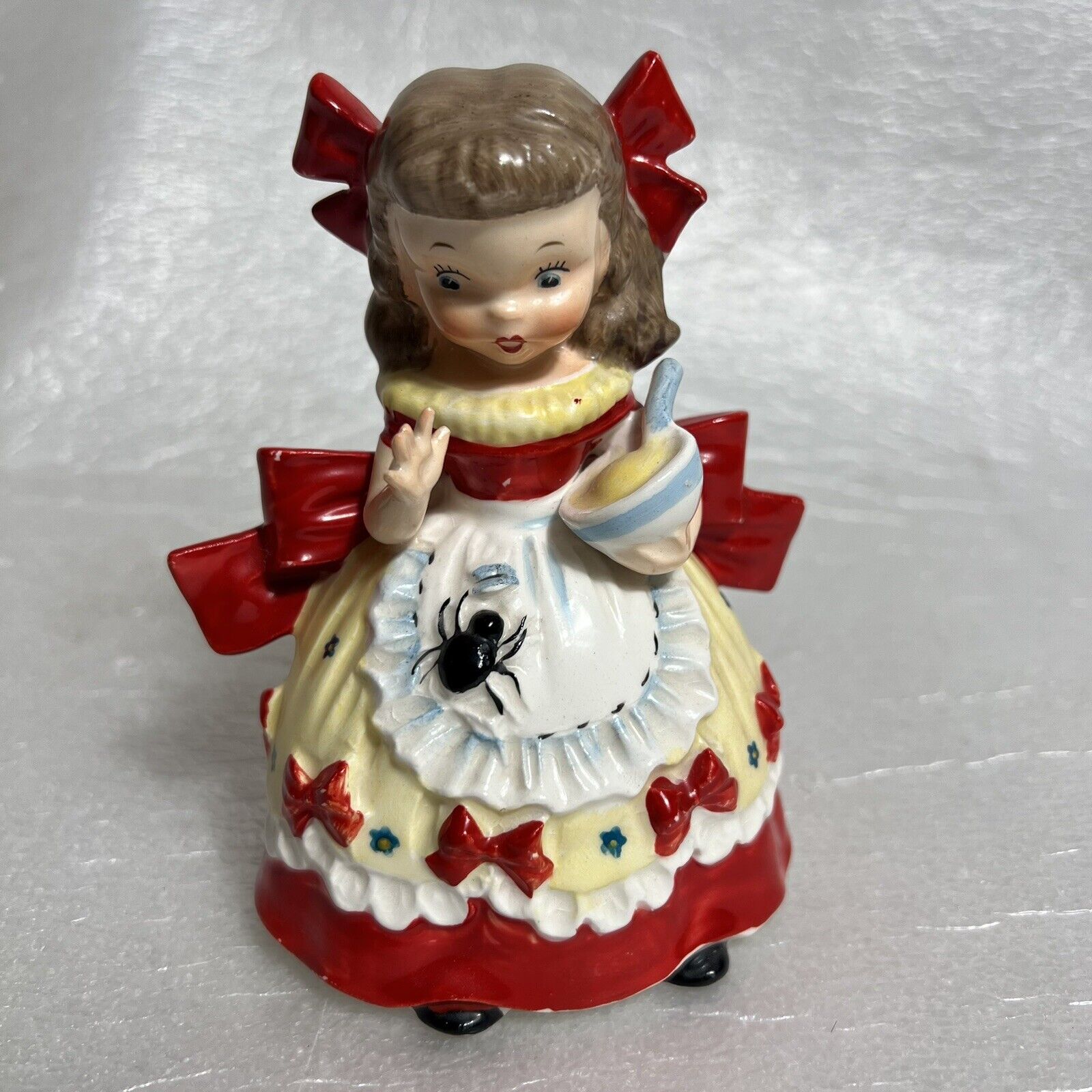 Vintage Little Miss Muffet Figurine Napco National Potteries Corporation Japan