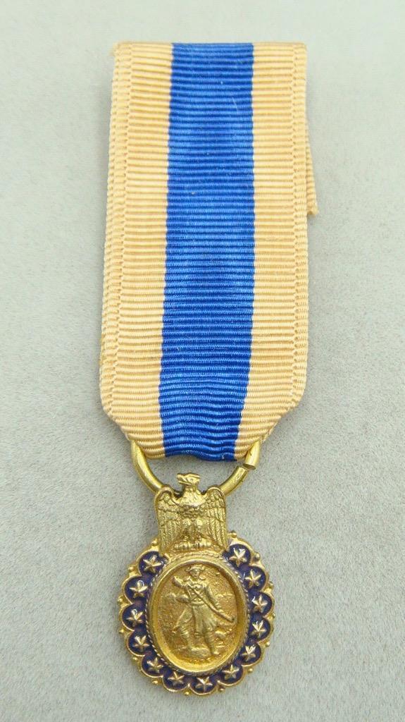 Vintage Sons of the Revolution 1883 - Miniature Lapel Medal & Ribbon