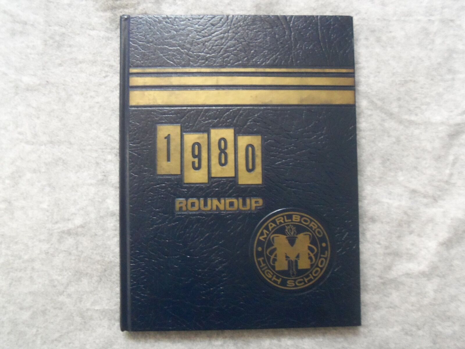 1980 ROUNDUP MARLBORO HIGH SCHOOL YEARBOOK - MARLBORO, NJ - YB 3216
