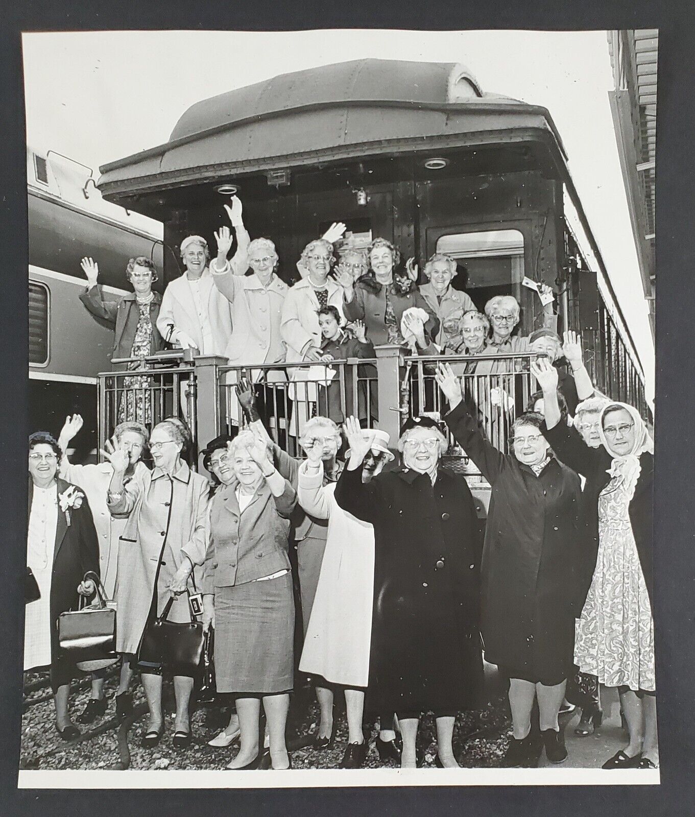 1967 Seattle WA Green Lake Grandmother\'s Club Train Railroad Vintage Press Photo