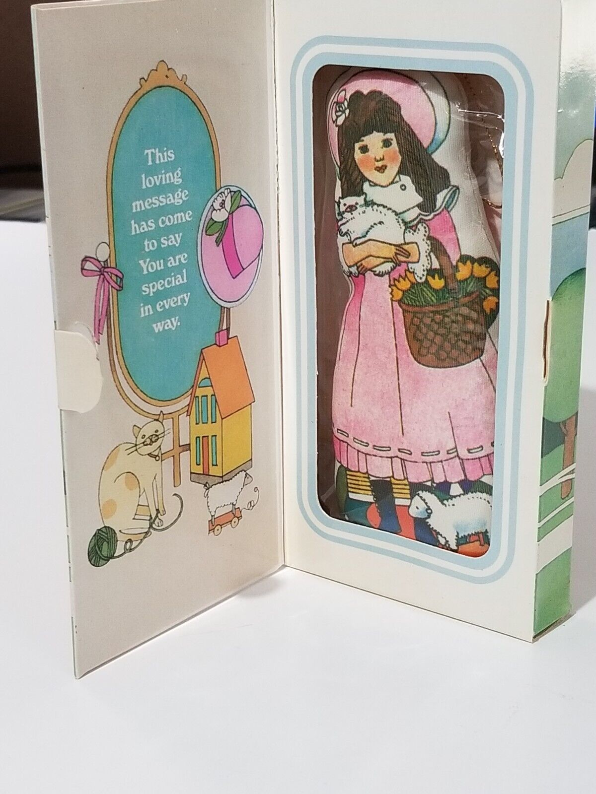 Avon Country Girl Doll Special Love Sachet—NIB 1985 Cat Flowers Basket Vintage