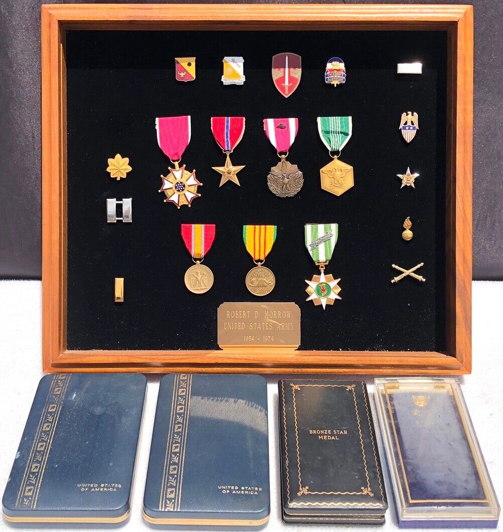 U.S. Army Vietnam Veteran Soldier\'s Service Shadowbox Medals Display 1954 - 1974
