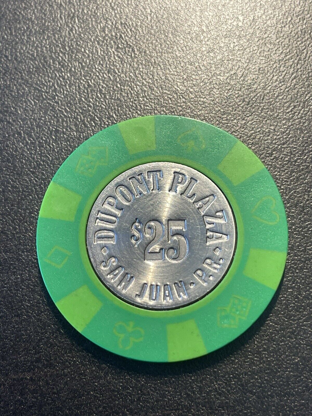 $25 Dupont Plaza San Juan Puerto Rico Casino Chip DPL-25b ***VERY RARE***